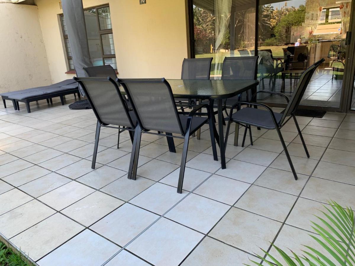 Sole'S Leap Villa Scottburgh Bagian luar foto